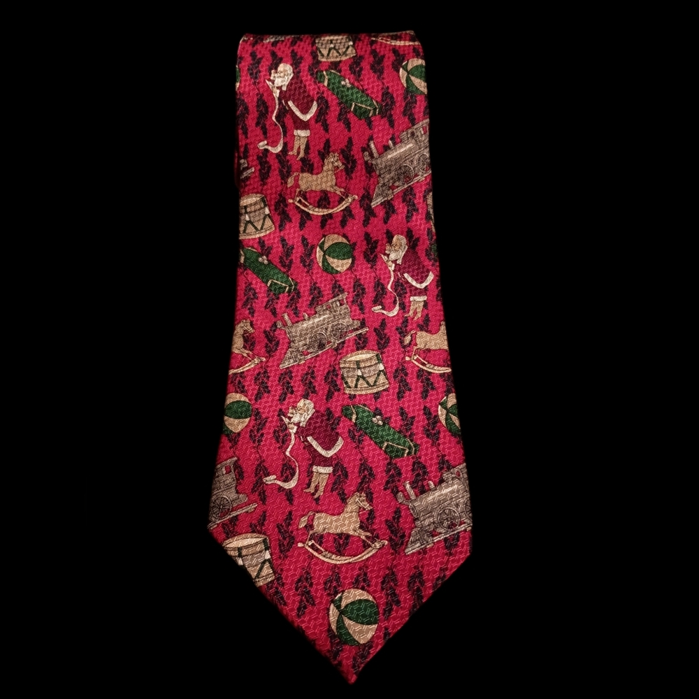 Christmas neck tie "Santa is checking his List" Red and holiday colors Vintage